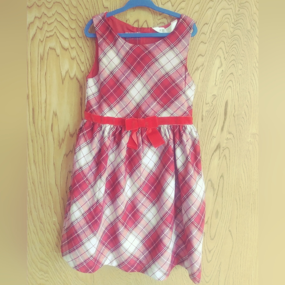 H&M Holiday dress for girls.